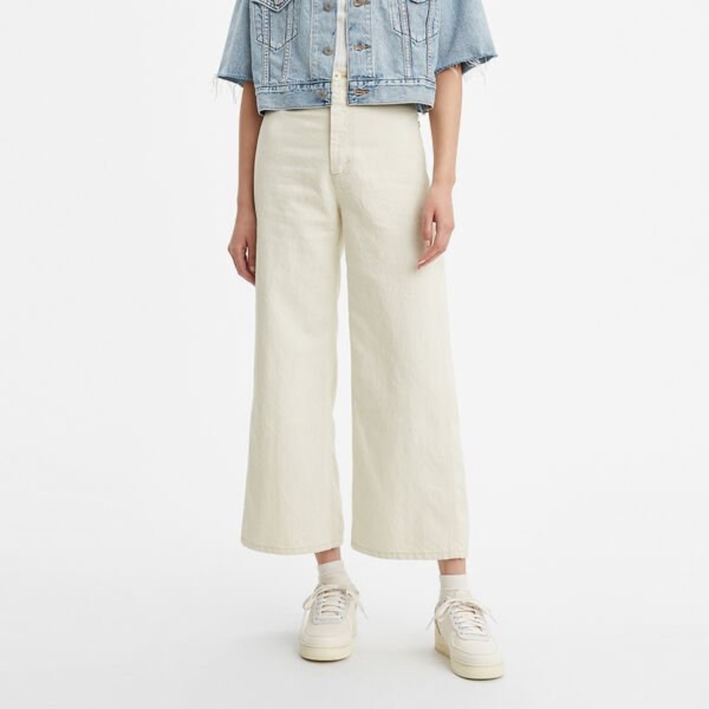 Levi’s rib cage wide leg crop